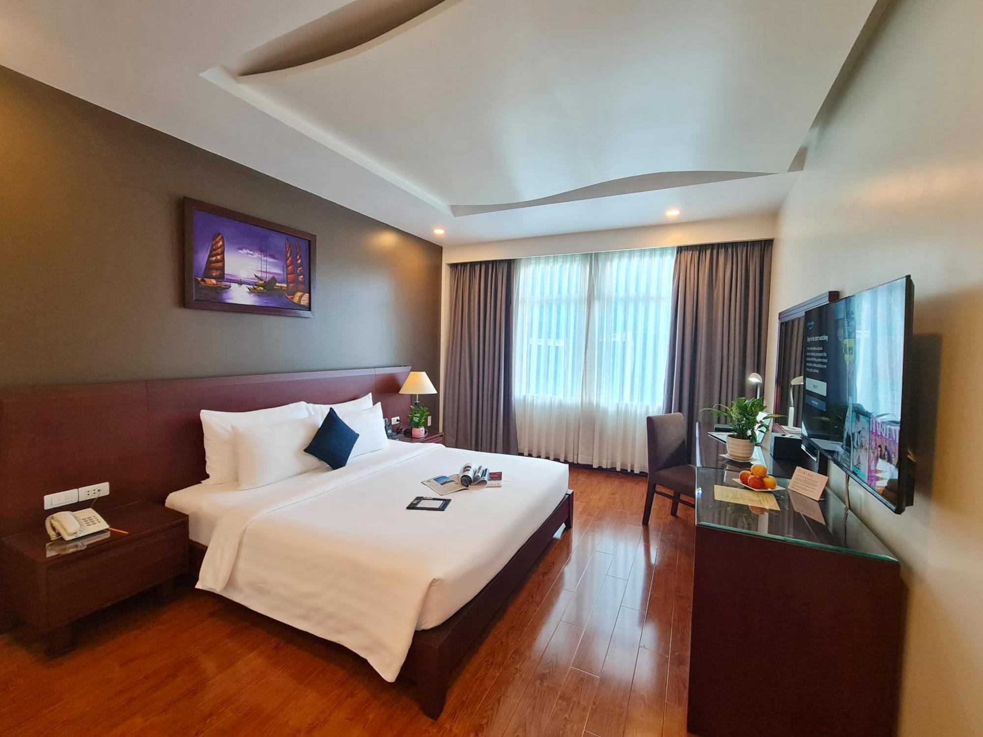 Kin Hotel Thi Sach โฮจิมินห์ซิตี้ ภายนอก รูปภาพ