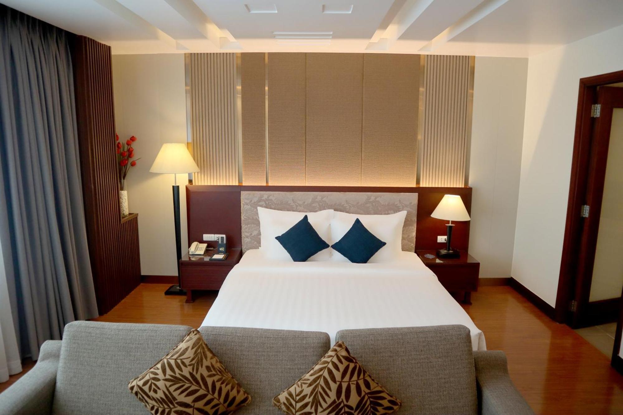 Kin Hotel Thi Sach โฮจิมินห์ซิตี้ ภายนอก รูปภาพ