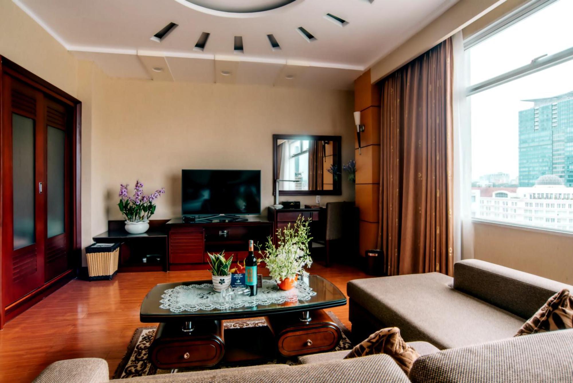 Kin Hotel Thi Sach โฮจิมินห์ซิตี้ ภายนอก รูปภาพ