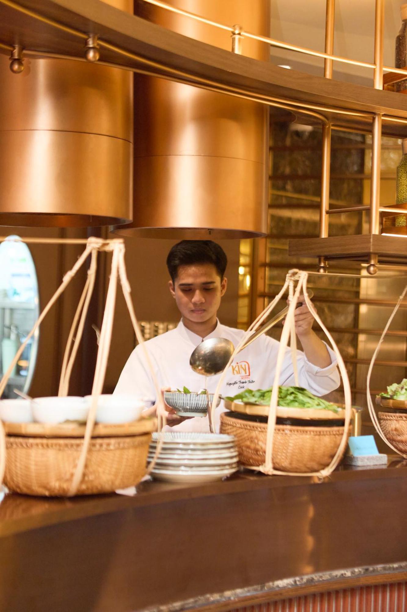 Kin Hotel Thi Sach โฮจิมินห์ซิตี้ ภายนอก รูปภาพ