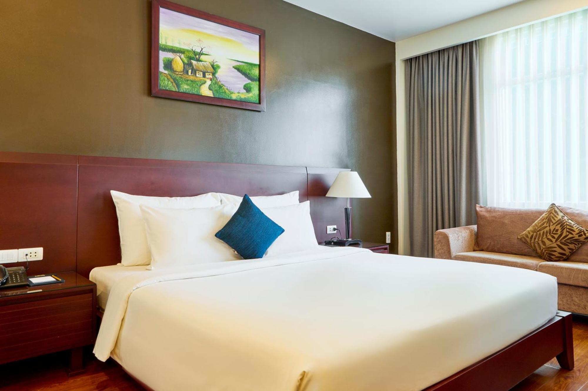 Kin Hotel Thi Sach โฮจิมินห์ซิตี้ ภายนอก รูปภาพ